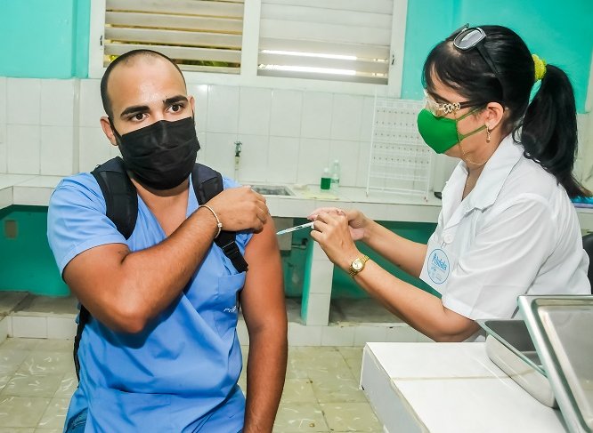 Vacunación en Cuba