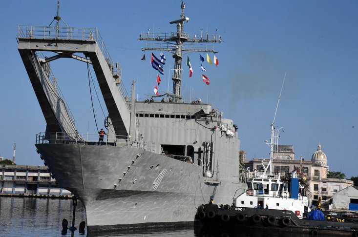 El buque Paloapan, de la Armada de México