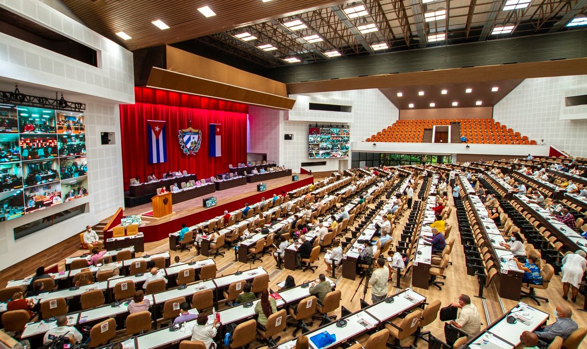 Los diputados a la Asamblea Nacional del Poder Popular  analizaron este lunes cuatro importantes proyectos de leyes en defensa de la legalidad socialista