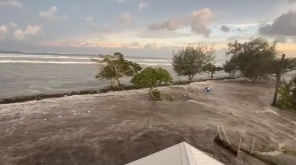 Tsunami en la isla de Tonga
