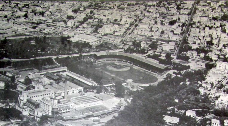 El Gran Stadium Cerveza Tropical