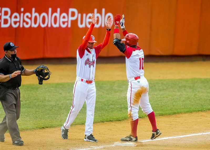 Los Huracanes