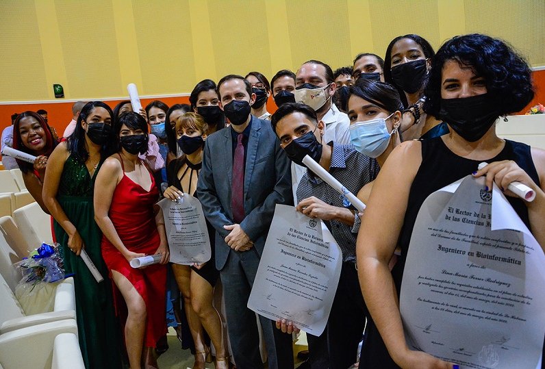 Graduación de Jóvenes  Ingenieros