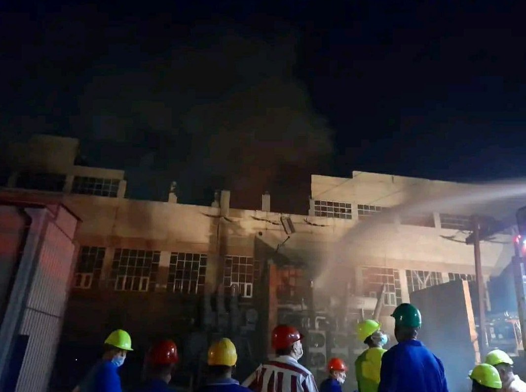 Bomberos controlan incendio en termoeléctrica de Mariel