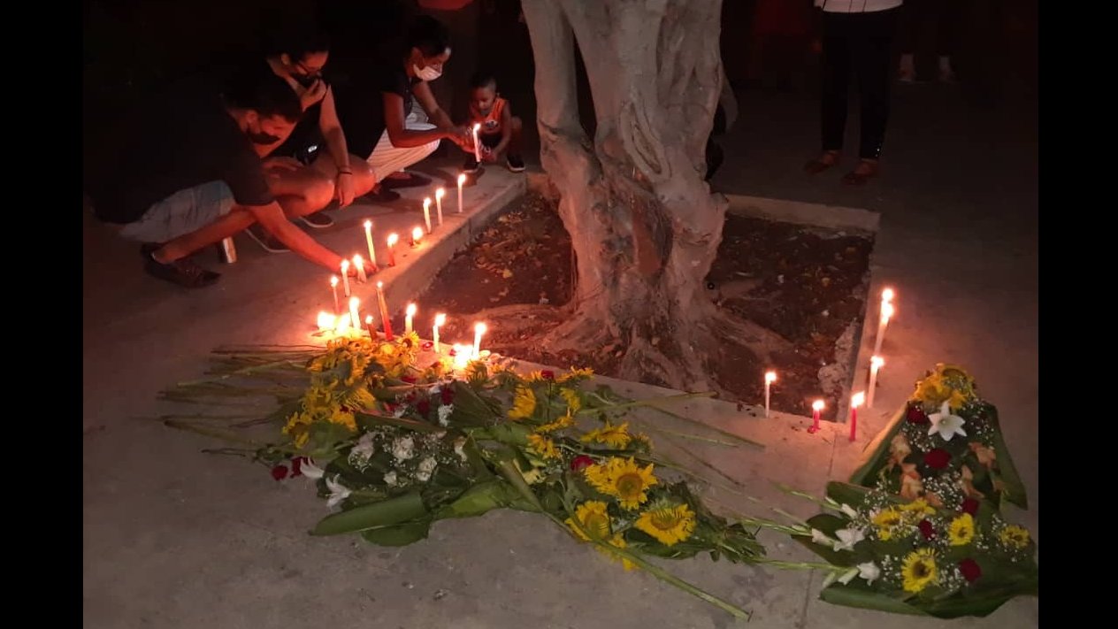 Vigilia en el Parque de la Fraternidad