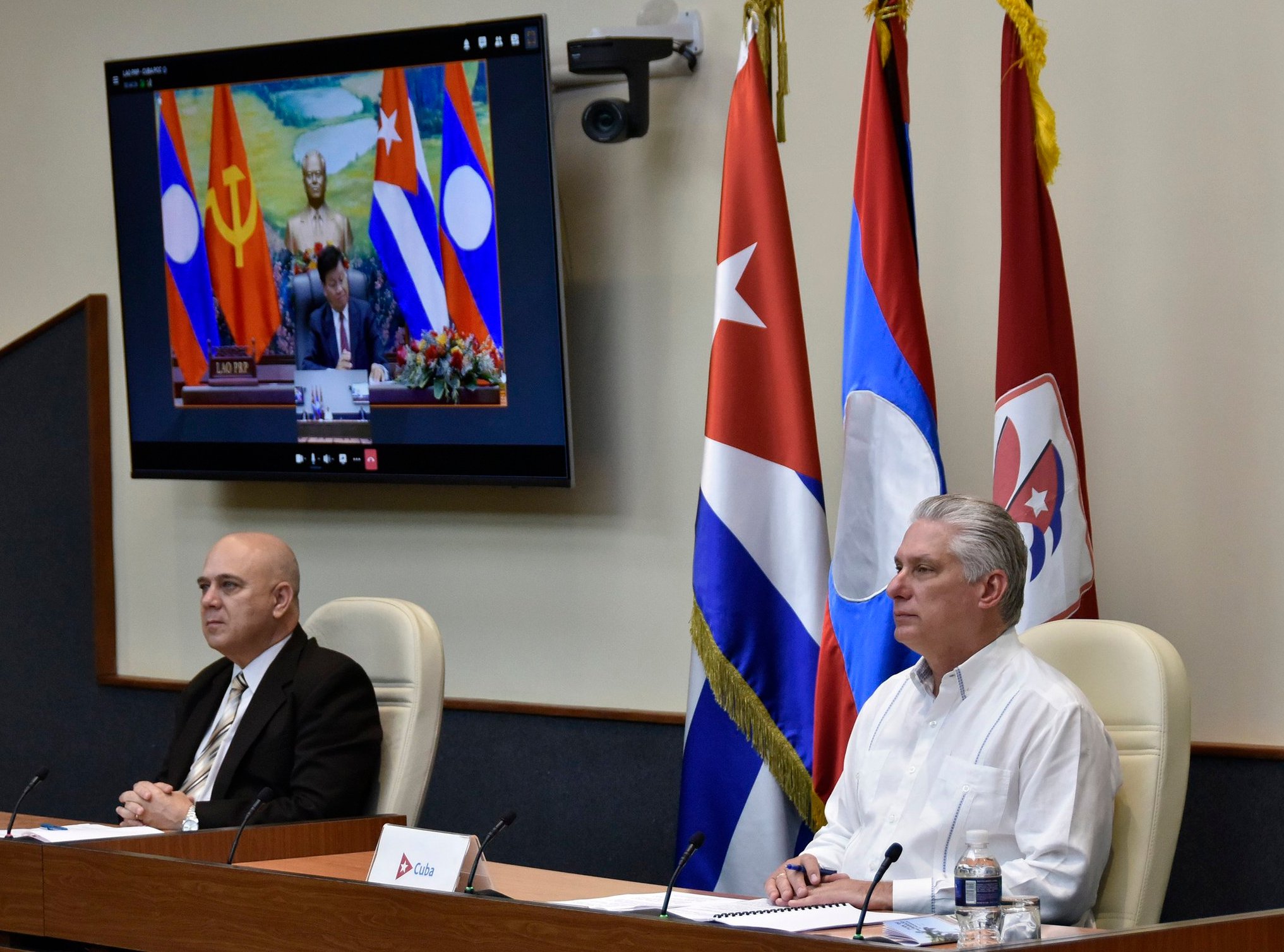 Videoconferencia Cuba-Laos