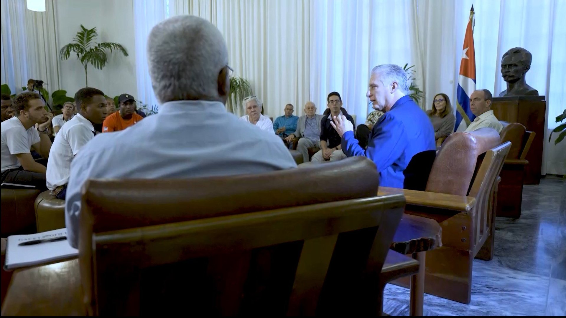 Encuentro de Miguel Díaz-Canel Bermúdez con sectores de la sociedad cubana