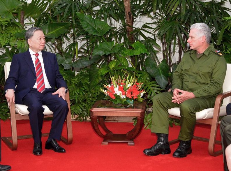 Presidente de Cuba recibió al ministro de Seguridad Pública de Vietnam,