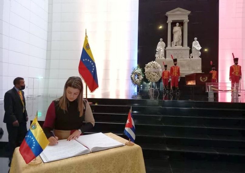 Aylín Álvarez, Primera Secretaria del Comité Nacional de la UJC, en Venezuela