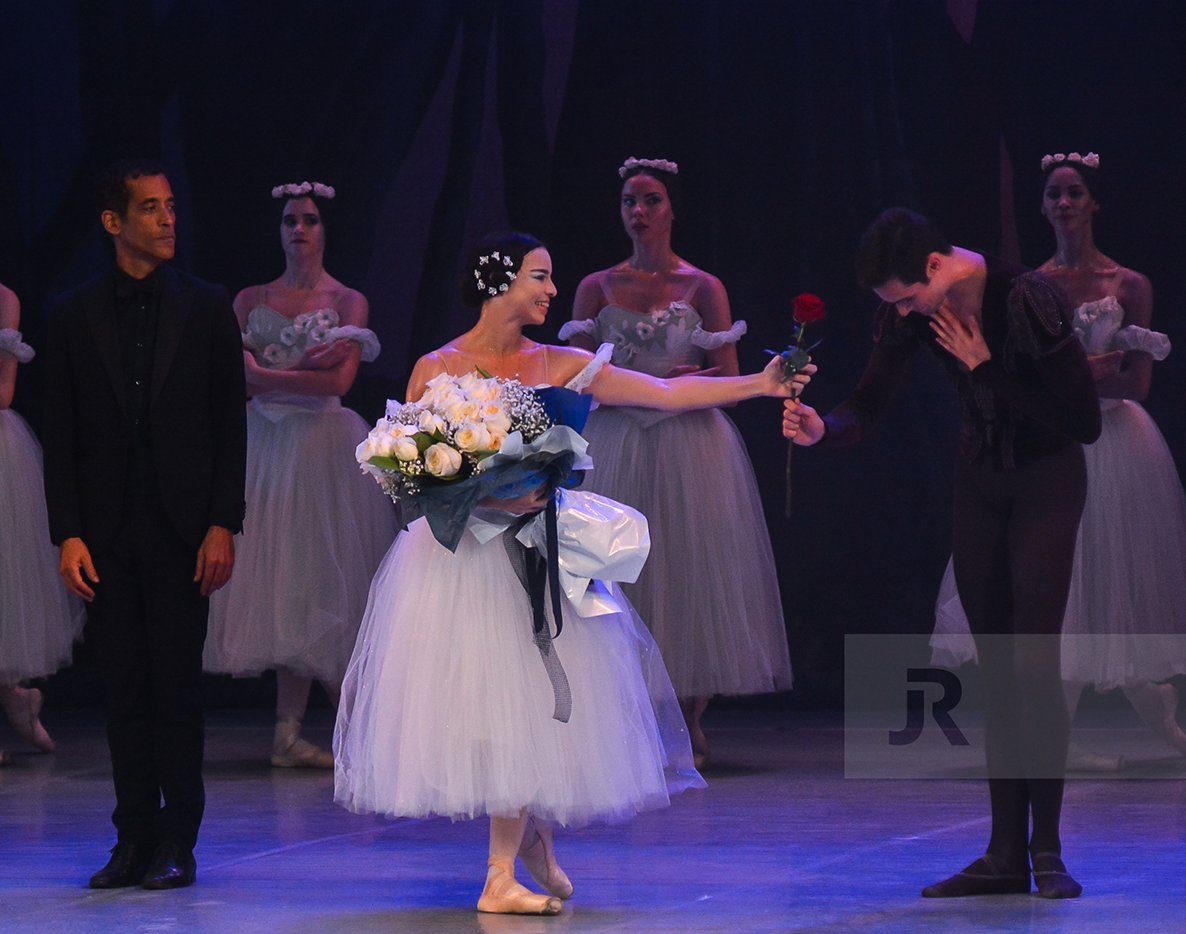 La primera bailarina del BNC, Viengsay Valdés, regresa a los escenarios