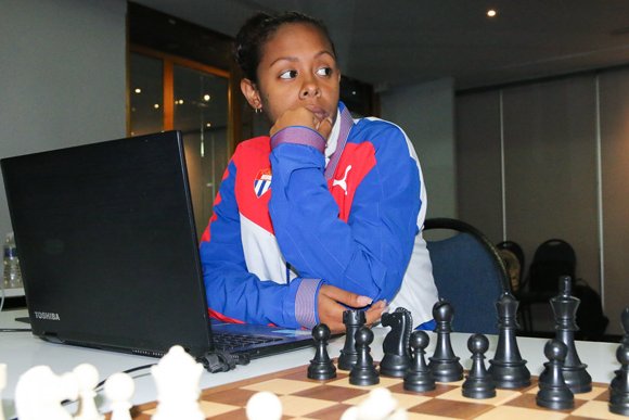 Yaniela lideró la clasificación femenina con 9.5 puntos.