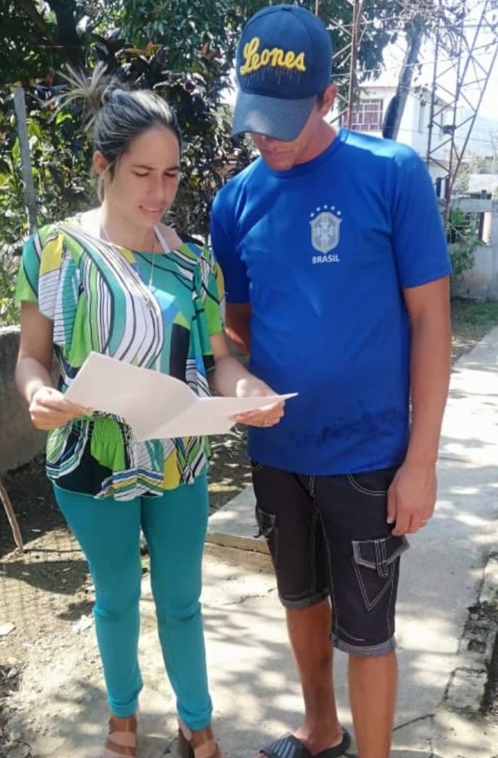 Jóvenes integrantes del Consejo Electoral Municipal en Isla de la Juventud
