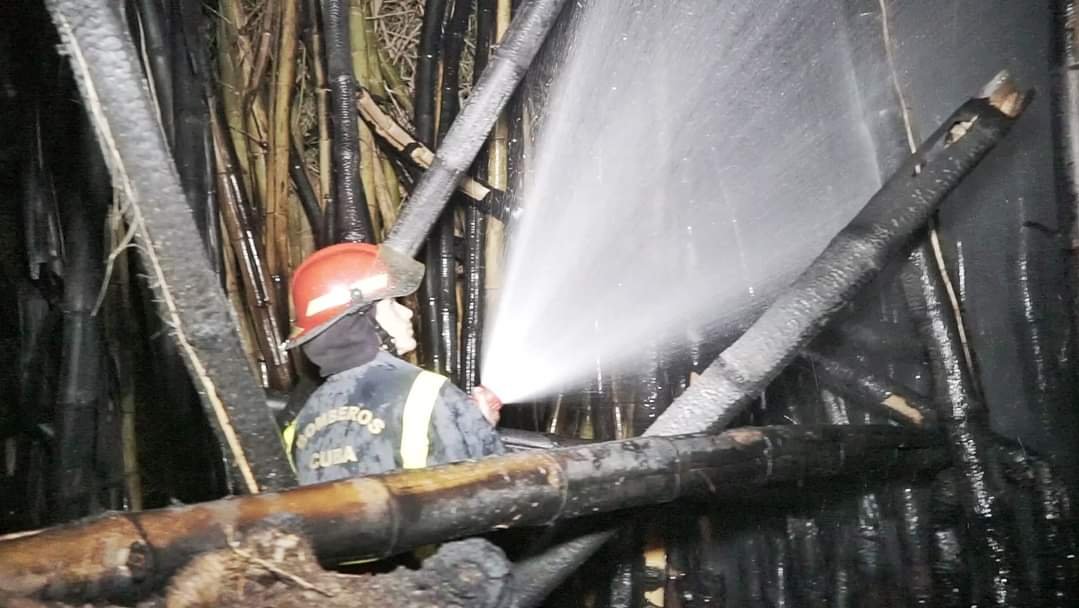 Incendio forestal en Pinar del Río
