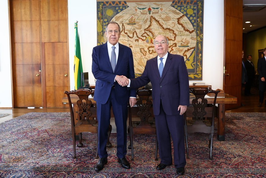 Los cancilleres de Rusia y Brasil Serguei Lavrov y Mauro Vieira