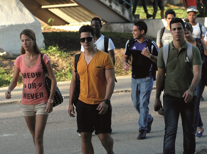 Los estudiantes universitarios