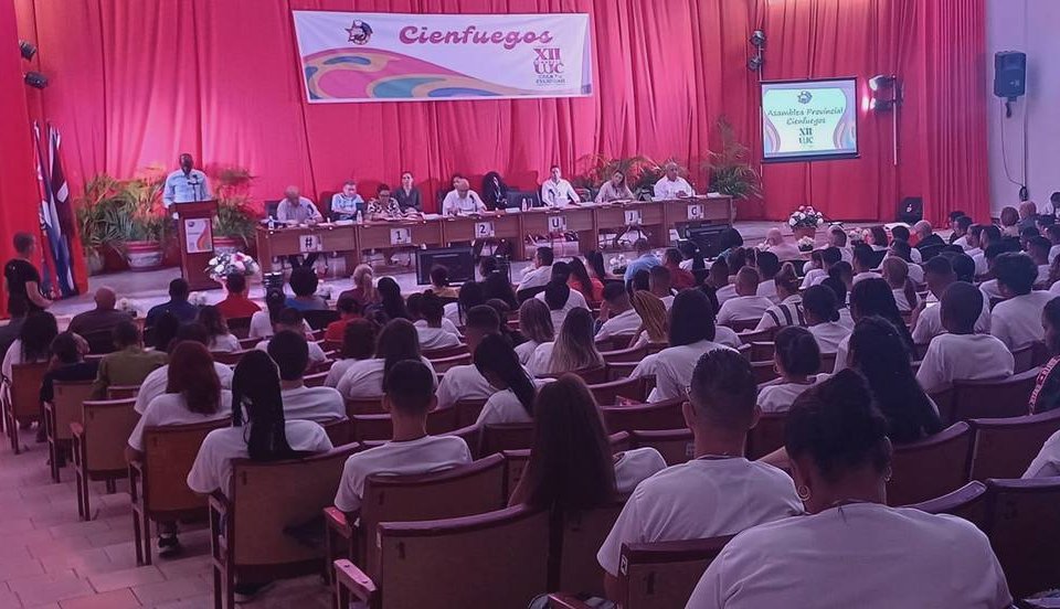 Asamblea provincial del 12mo. Congreso de la UJC en Cienfuegos