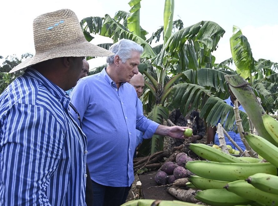 Visita del Presidente cubano a Cabaiguán, en Sancti Spíritus