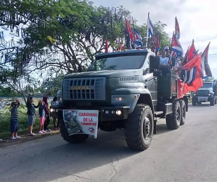 Caravana de la Libertad llega a Los Arabos