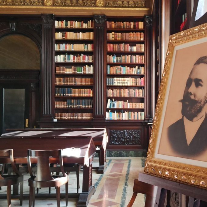 Autoridades cubanas felicitan a los bibliotecarios del país