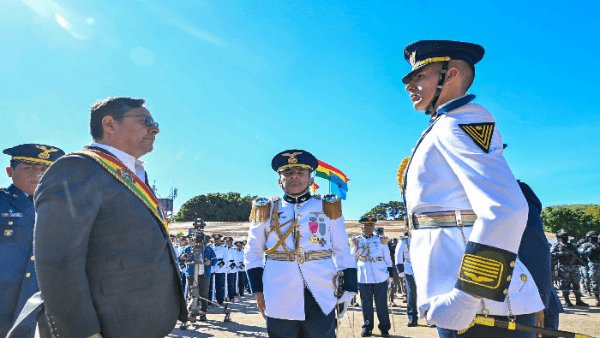 Presidente boliviano denuncia conspiración contra su Gobierno