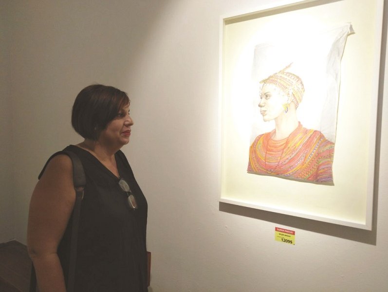 Janet Brossard, artista de la plástica