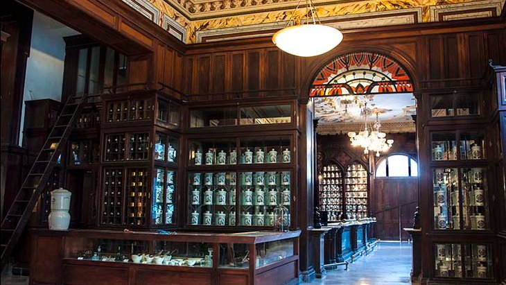 Farmacia francesa Triolet