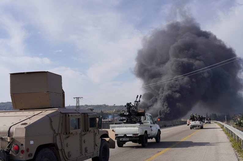 Fuerzas sirias avanzan hacia zona de combates en Latakia
