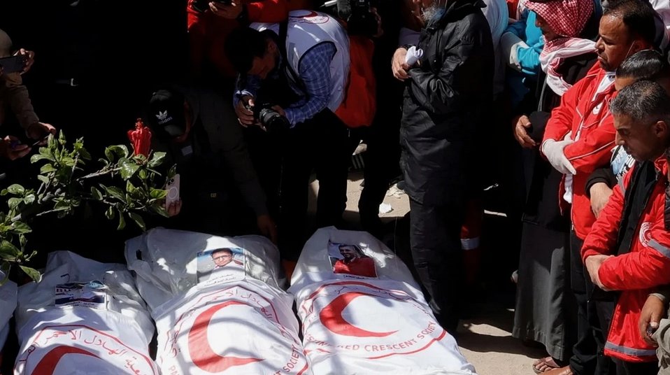 El anuncio de la Oficina de Prensa del Gobierno se produjo horas después de que la Media Luna Roja Palestina (MLRP) recuperara los cuerpos de 14 rescatistas asesinados