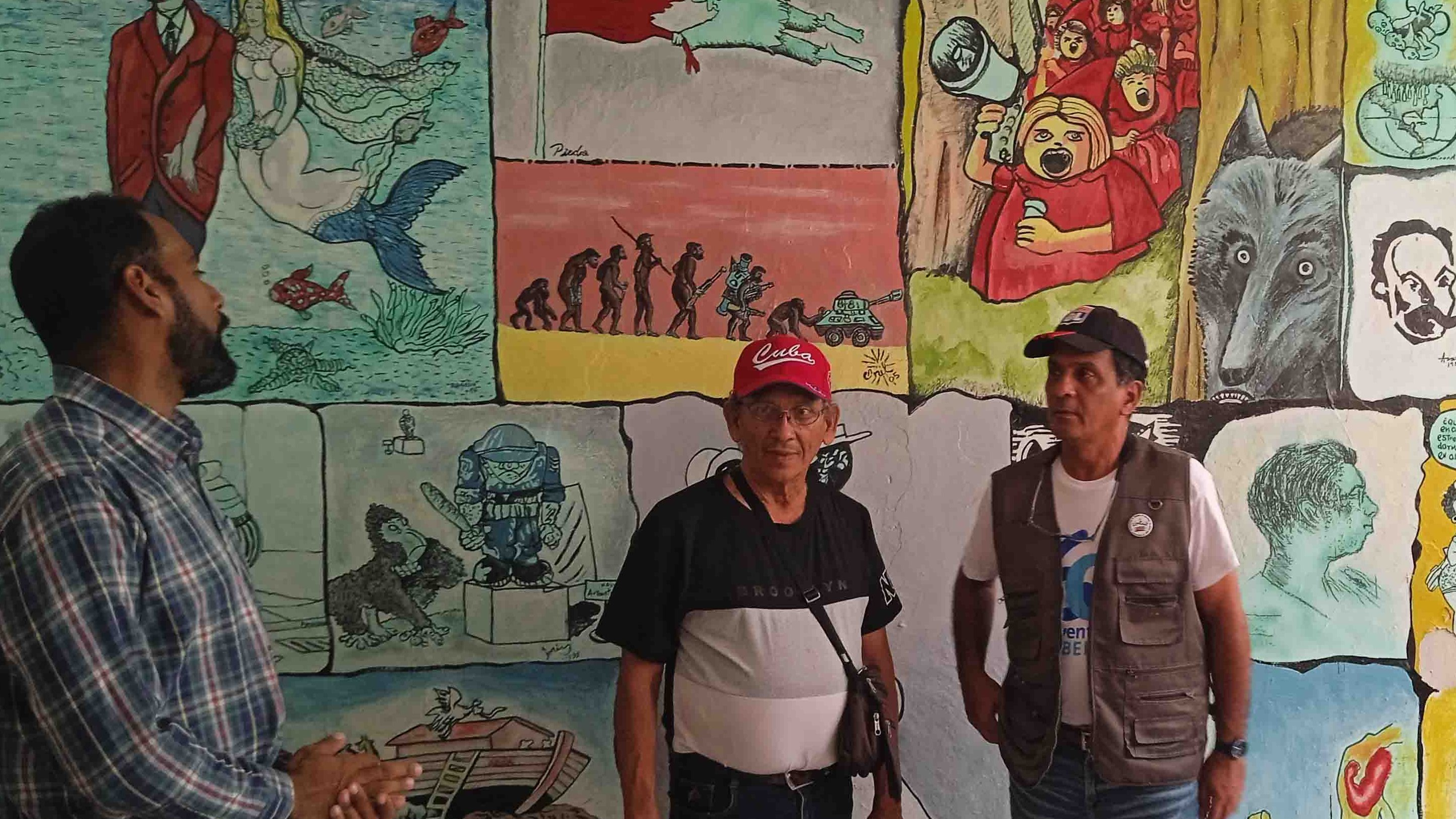Gran mural reproduce la obra de varios humoristas gráficos nacionales