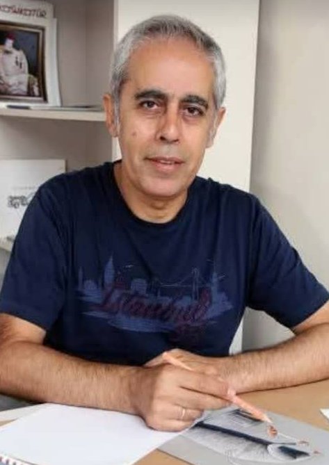 El caricaturista turco Musa Gumuz