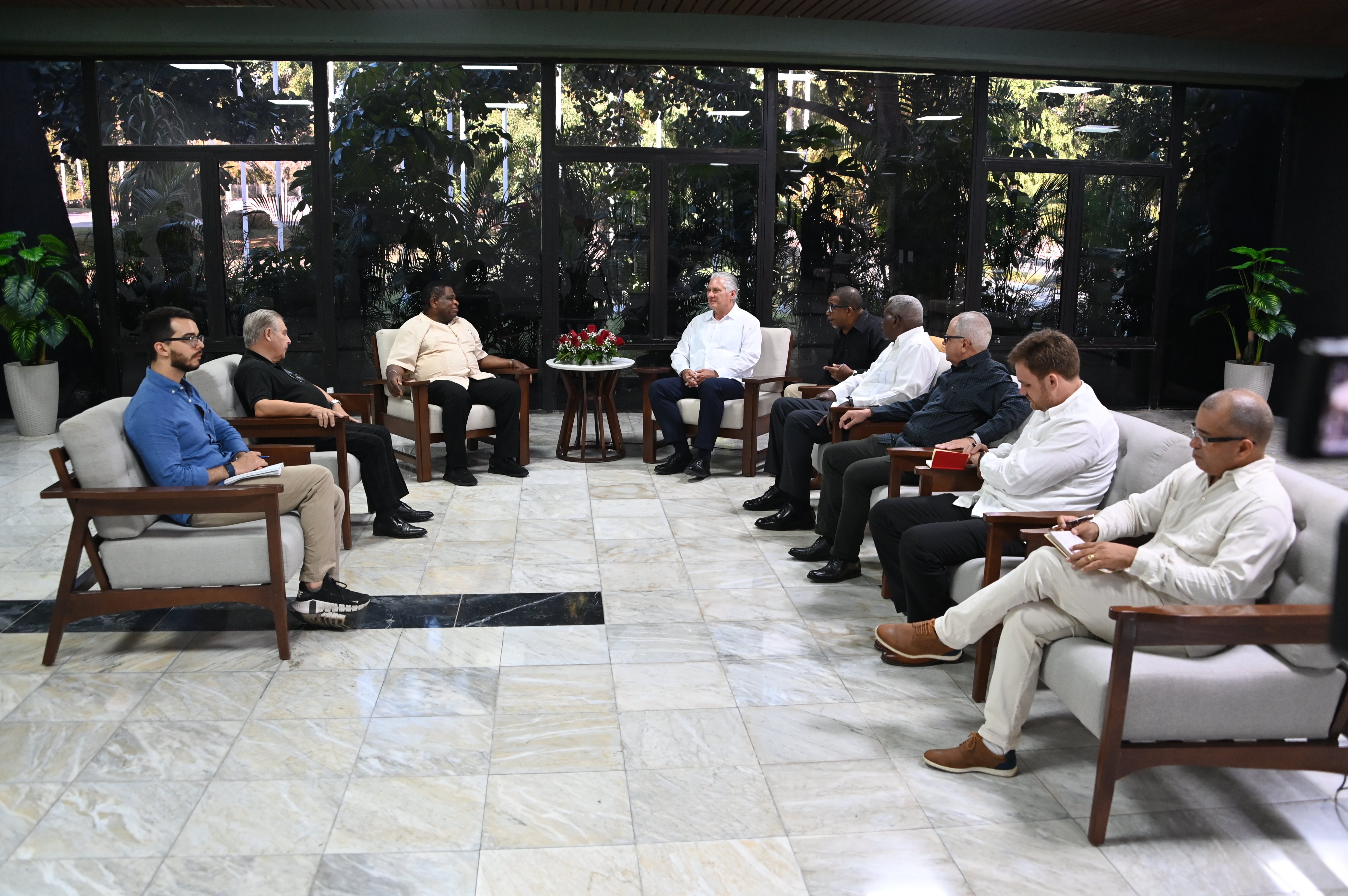 El Presidente cubano, Miguel Díaz-Canel Bermúdez, sostuvo un encuentro con Martin Chungong, secretario general de la Unión Interparlamentaria
