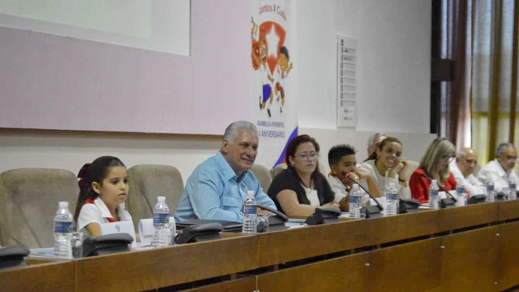 Amplia jornada de debates