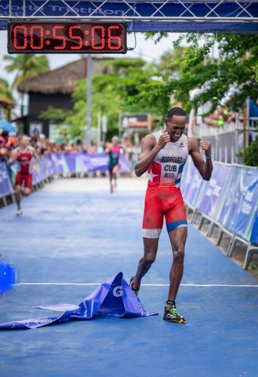 Alejandro Rodríguez continúa su superación deportiva