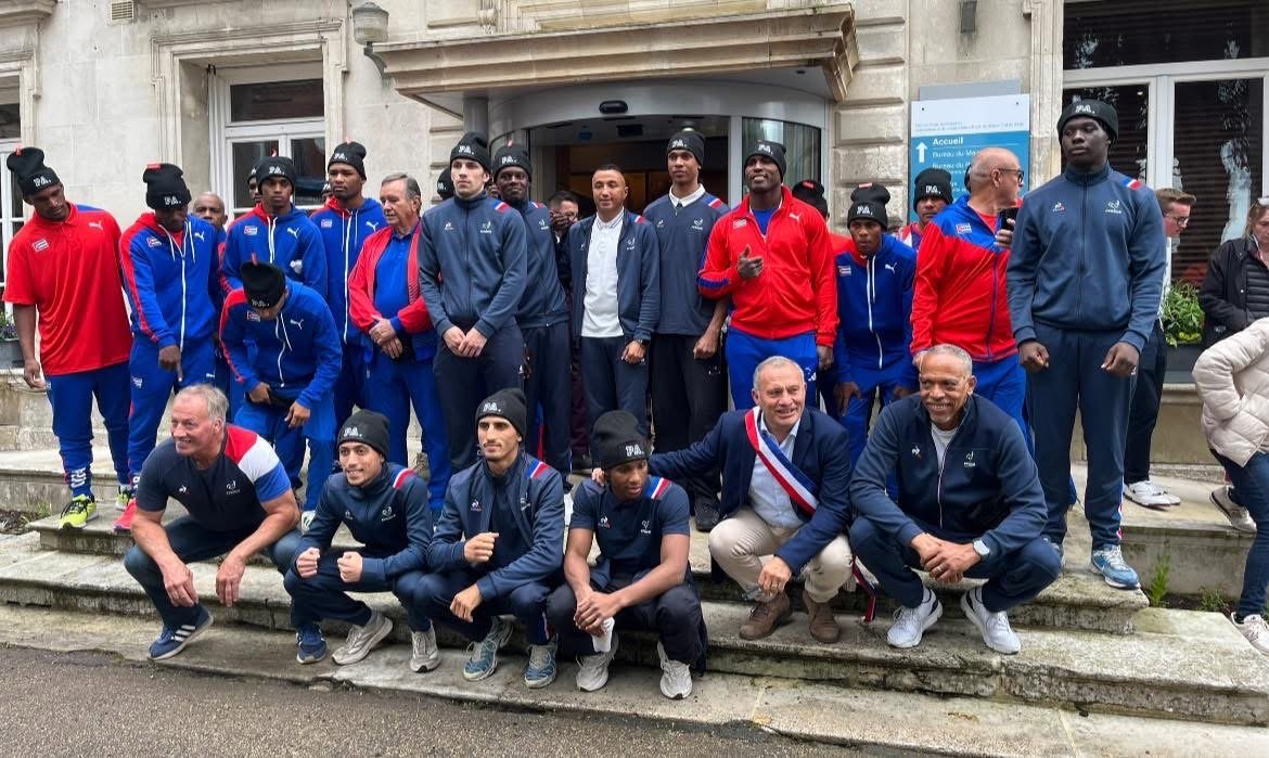 Cuba empató con Francia en duelo de boxeo en territorio galo