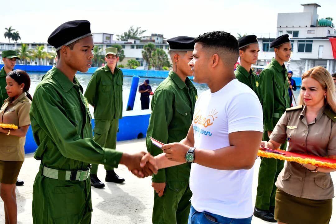 Unión de Jóvenes Comunistas en las Fuerzas Armadas Revolucionarias