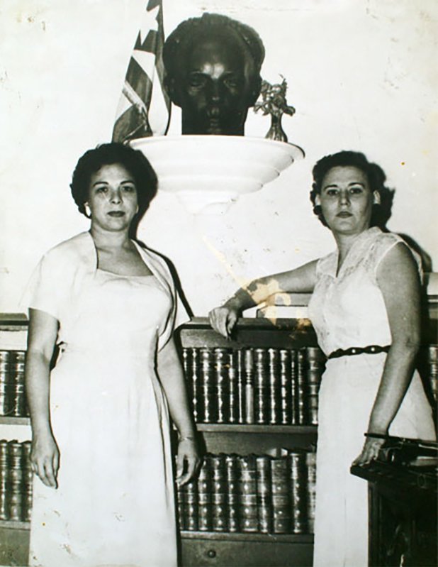 Melba Hernandez y Haideé Santamaría.