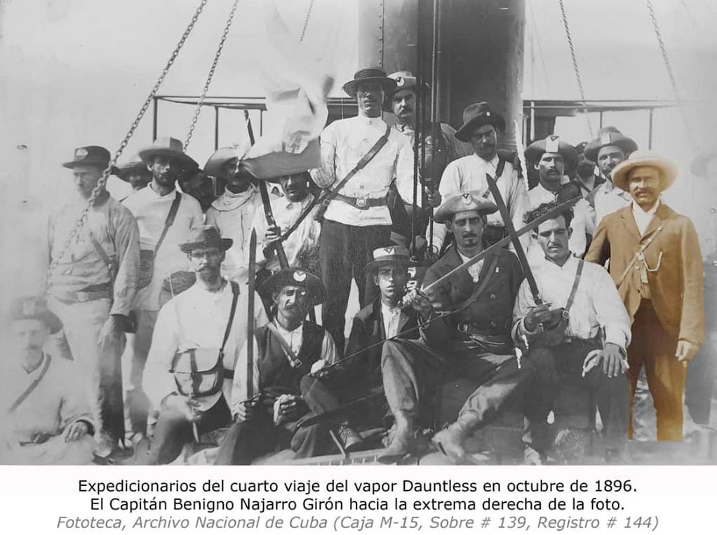 Expedicionarios del cuarto viaje del vapor Dauntless en octubre de 1896