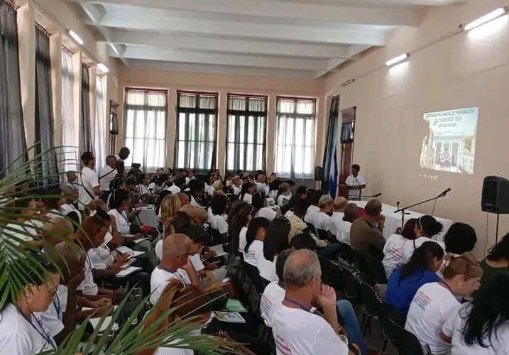 La incorporación a centros de toda la provincia de 477 nuevos técnicos en licenciatura en Educación tributará a los propósitos del nuevo curso