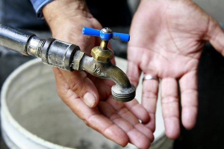 Crisis hídrica amenaza la vida en Gaza