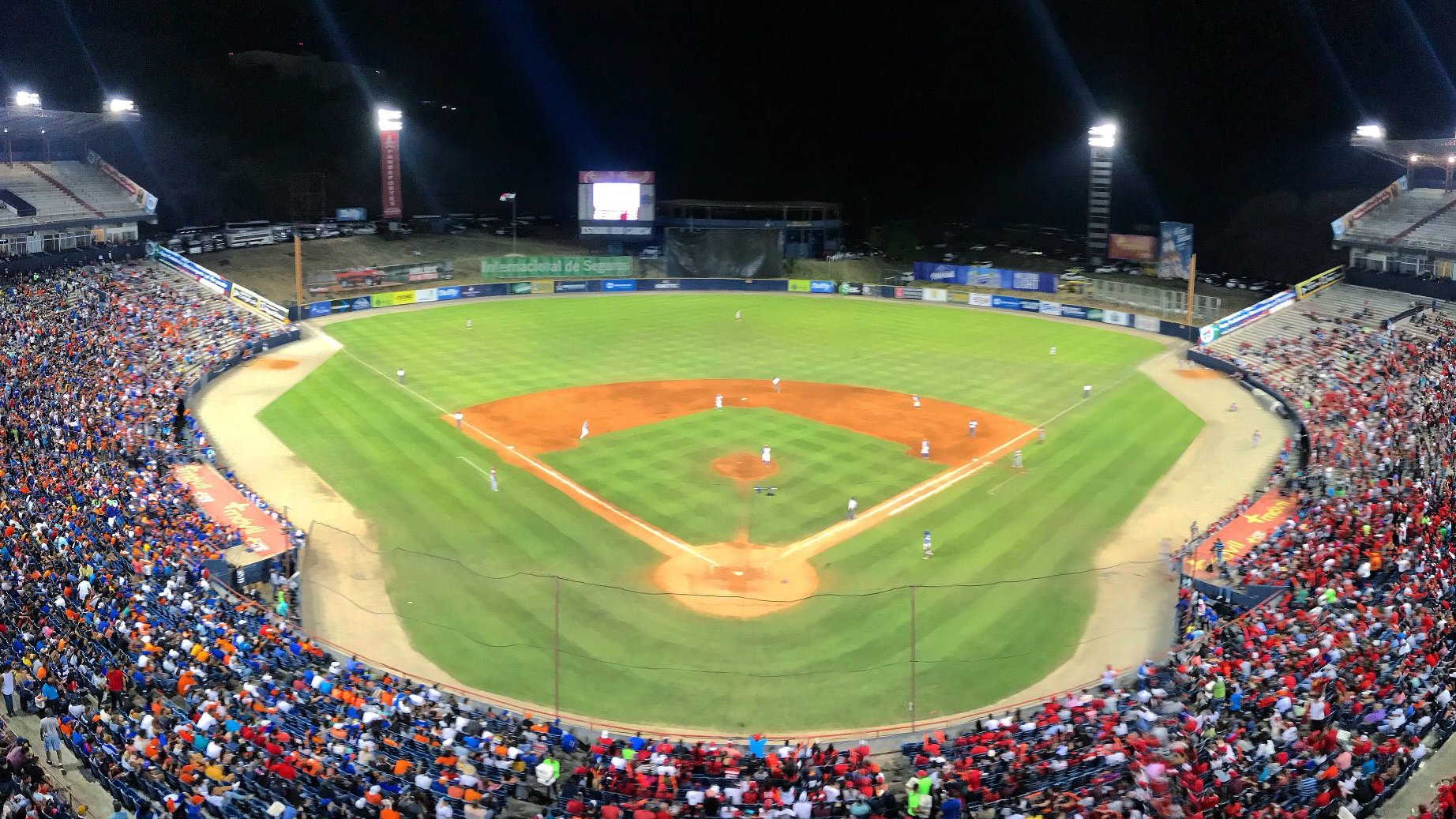 Estadio Nacional Rod Carew