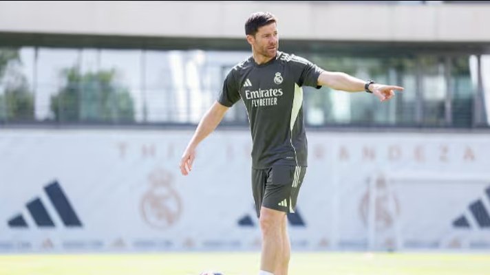Xabi Alonso en un entrenamiento del Real Madrid