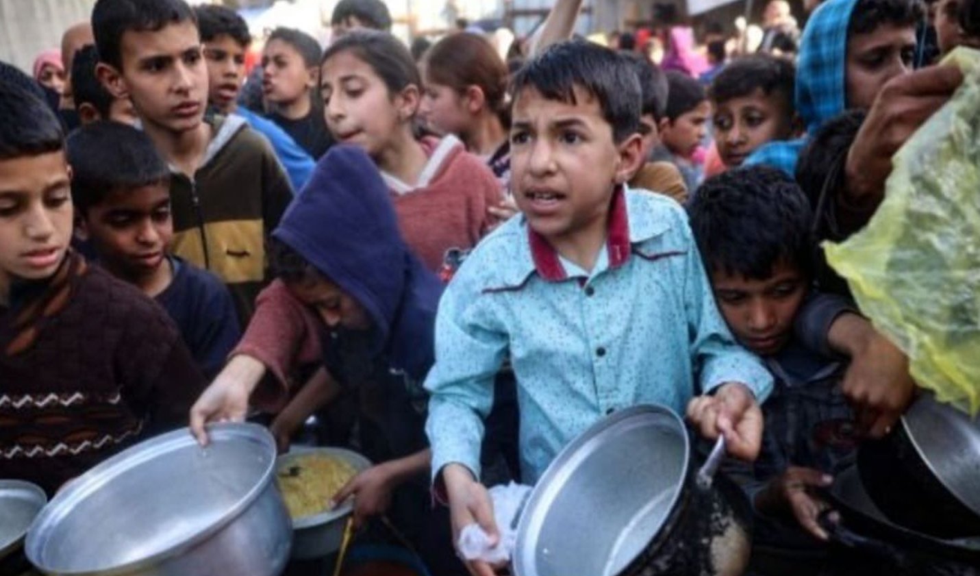Hambruna en Gaza: niños muriendo por desnutrición