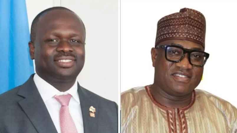 Ministros ghaneses de Defensa, Edward Oman Boama, y de Medio Ambiente, Ibrahim Murtala Mohammed