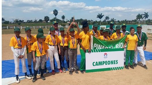 Pequeños deportistas cubanos
