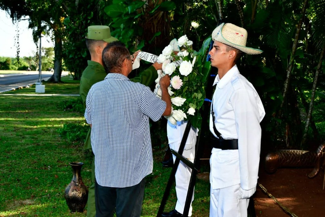 Conmemoran aniversario 35 de la partida física de Juan Fajardo Vega.