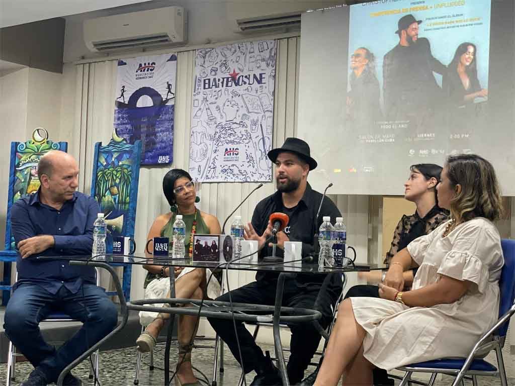 Christopher Simpson & Elevación anuncian nuevo disco (+Video)