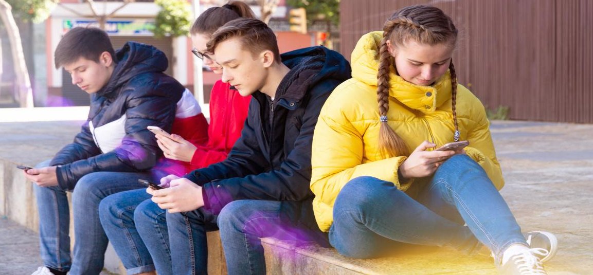 Adolescentes y redes sociales