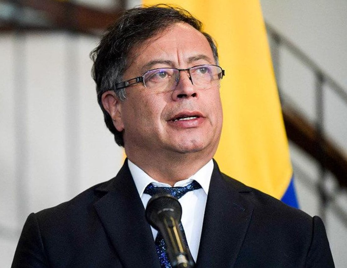 Bombardear una lancha es romper el principio universal de propocionalidad de la fuerza y generar un asesinato, dijo Gustavo Petro