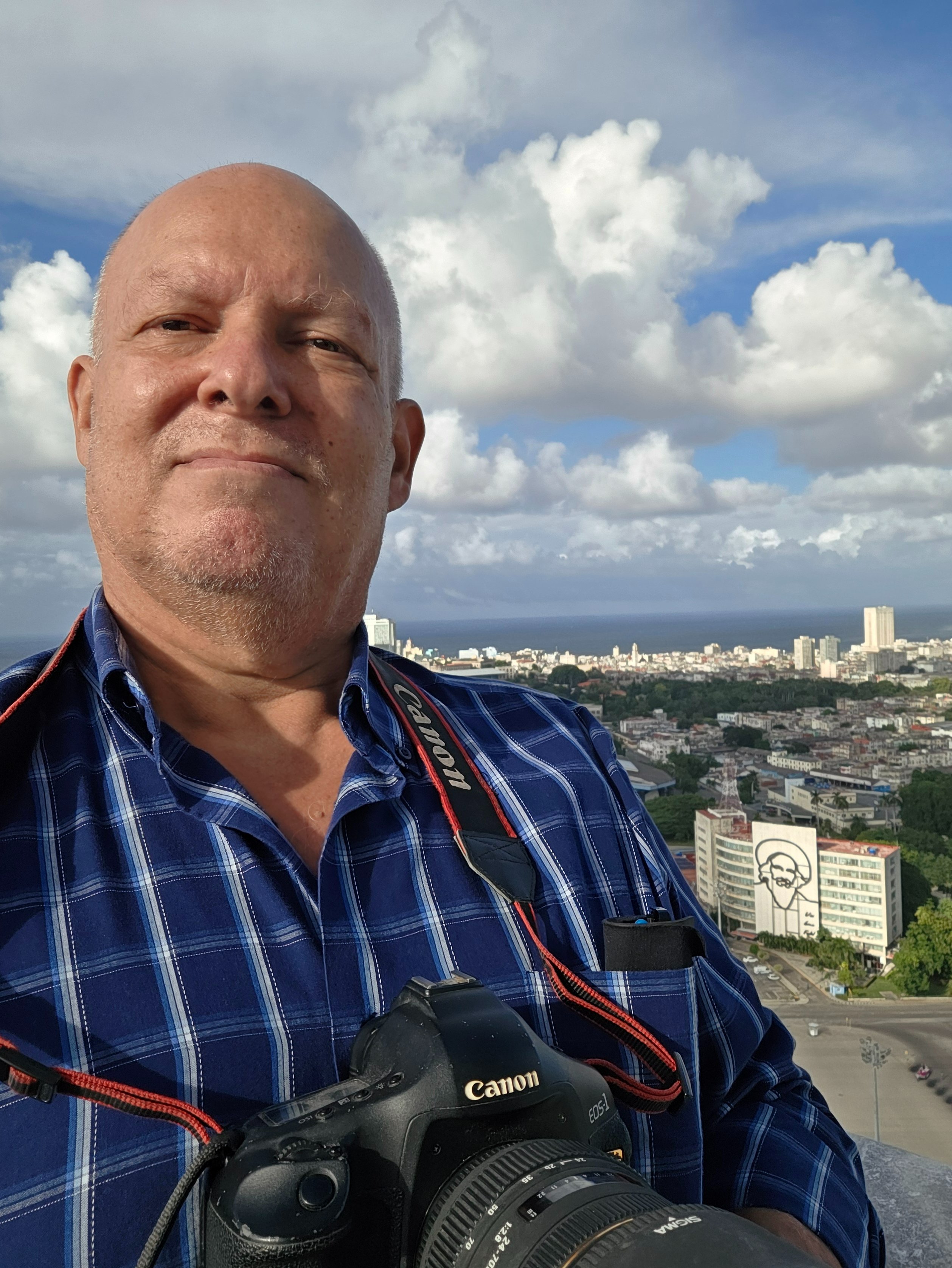 Para Alex Castro Soto del Valle la fotografía es el arte de la oportunidad cultivada.