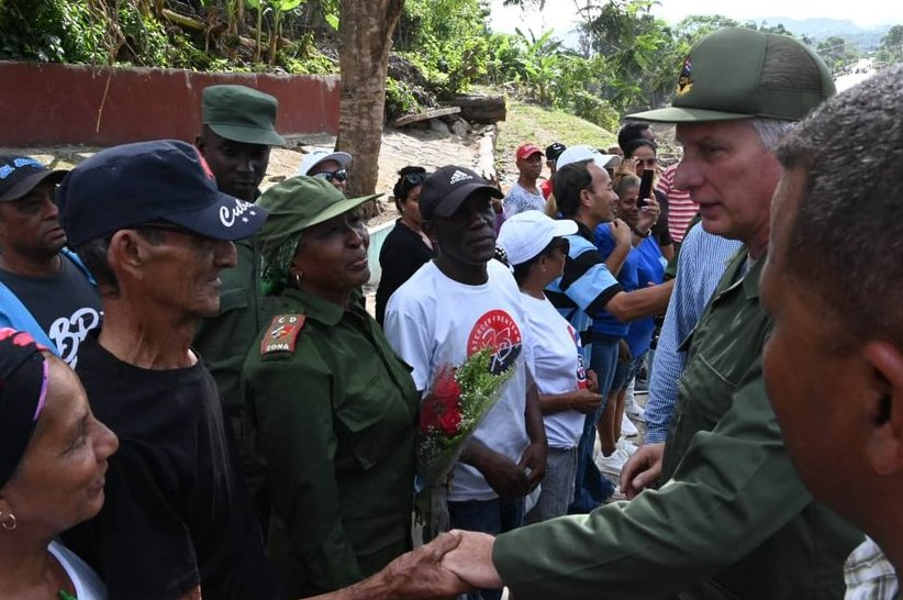 El Presidente de la República, Miguel Díaz-Canel Bermúdez, constató las acciones de recuperación en Tercer Frente